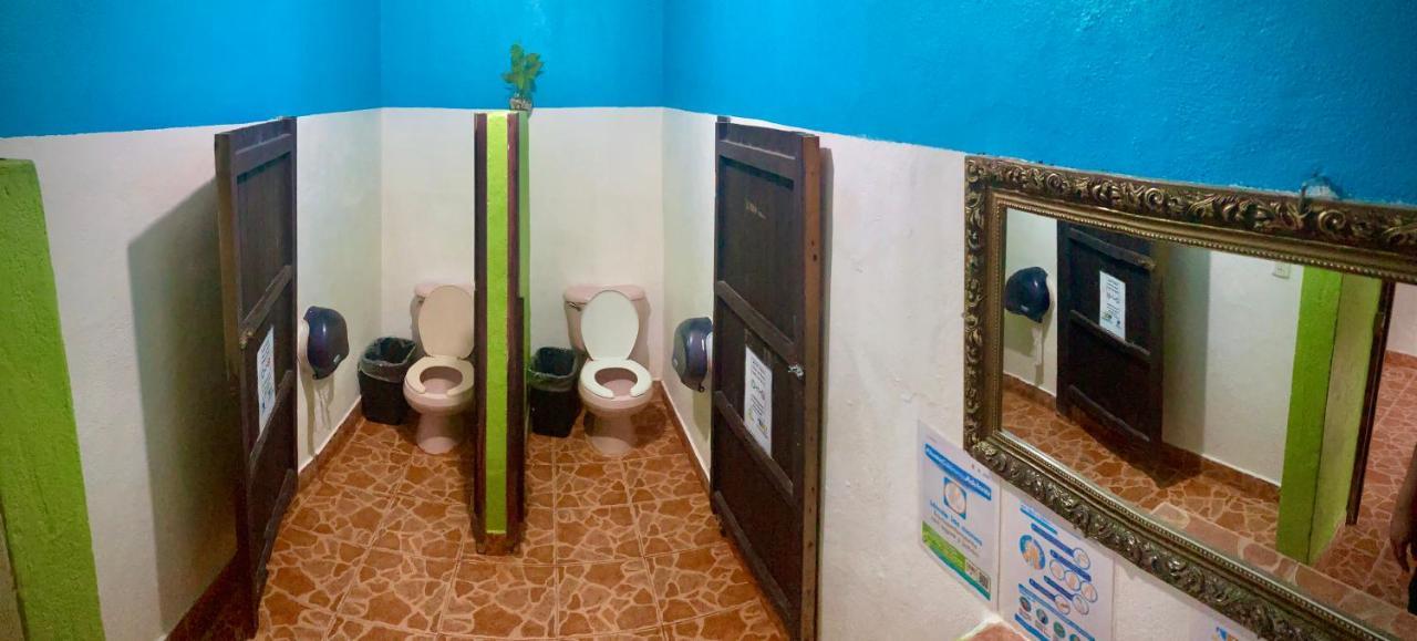 Yaxche Centro Hostal Y Camping Bacalar Kültér fotó
