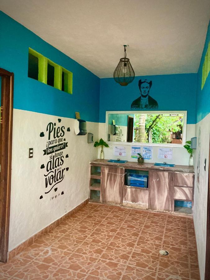 Yaxche Centro Hostal Y Camping Bacalar Kültér fotó
